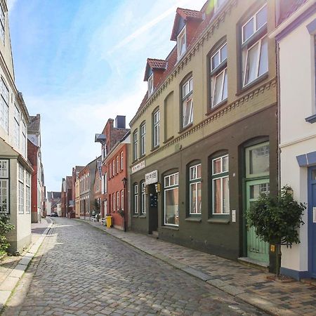 Altes Kontorhaus Kajuete Leilighet Husum  Eksteriør bilde